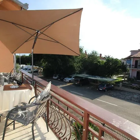 Blue Adria Suites Poreč Exterior foto