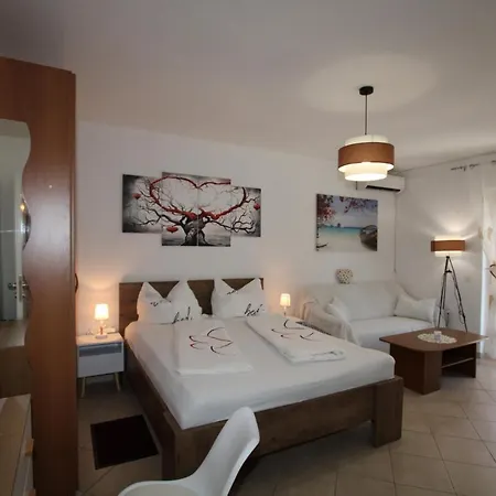 Blue Adria Suites Poreč Exterior foto